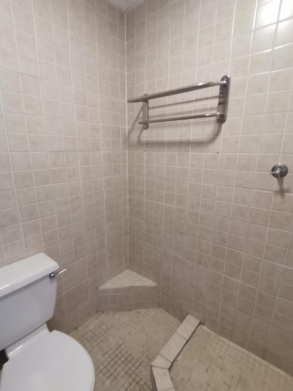 2 Bedroom Property for Sale in Pinelands Western Cape